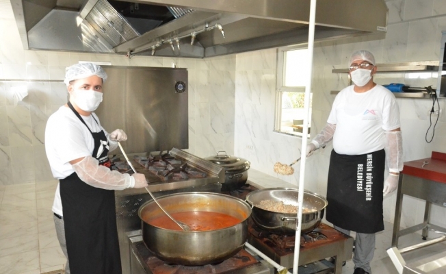 Mersin Büyükşehir Belediyesi’nin Tarsus aşhanesi yeniden hizmete girdi